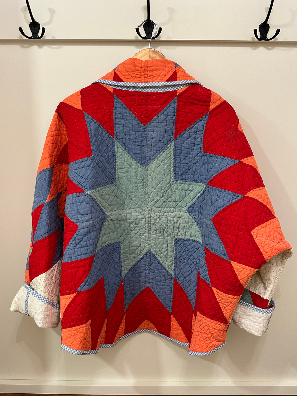 Bright Lonestar Swoop