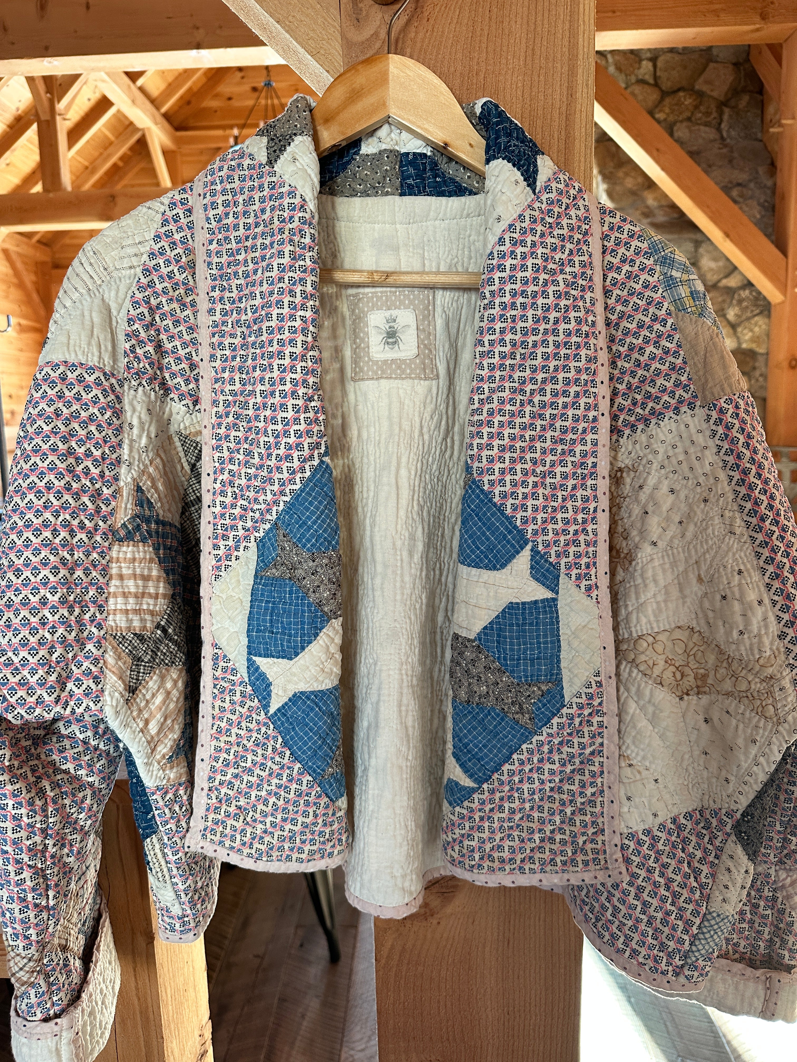 Cool Crop Antique Quilt Jacket with Fish Shaped Star Points