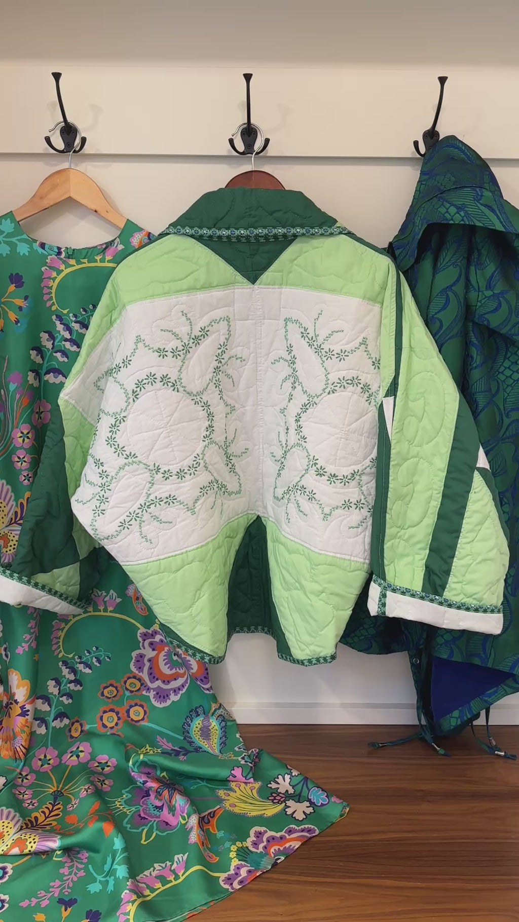 Emerald Needlework Swoop